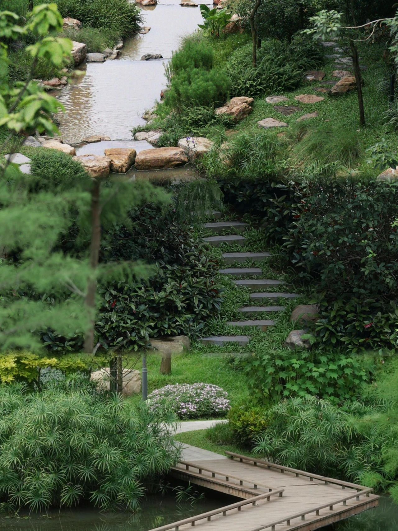 Yunxi Botanical Garden's amazing beauty is waiting for you to tease