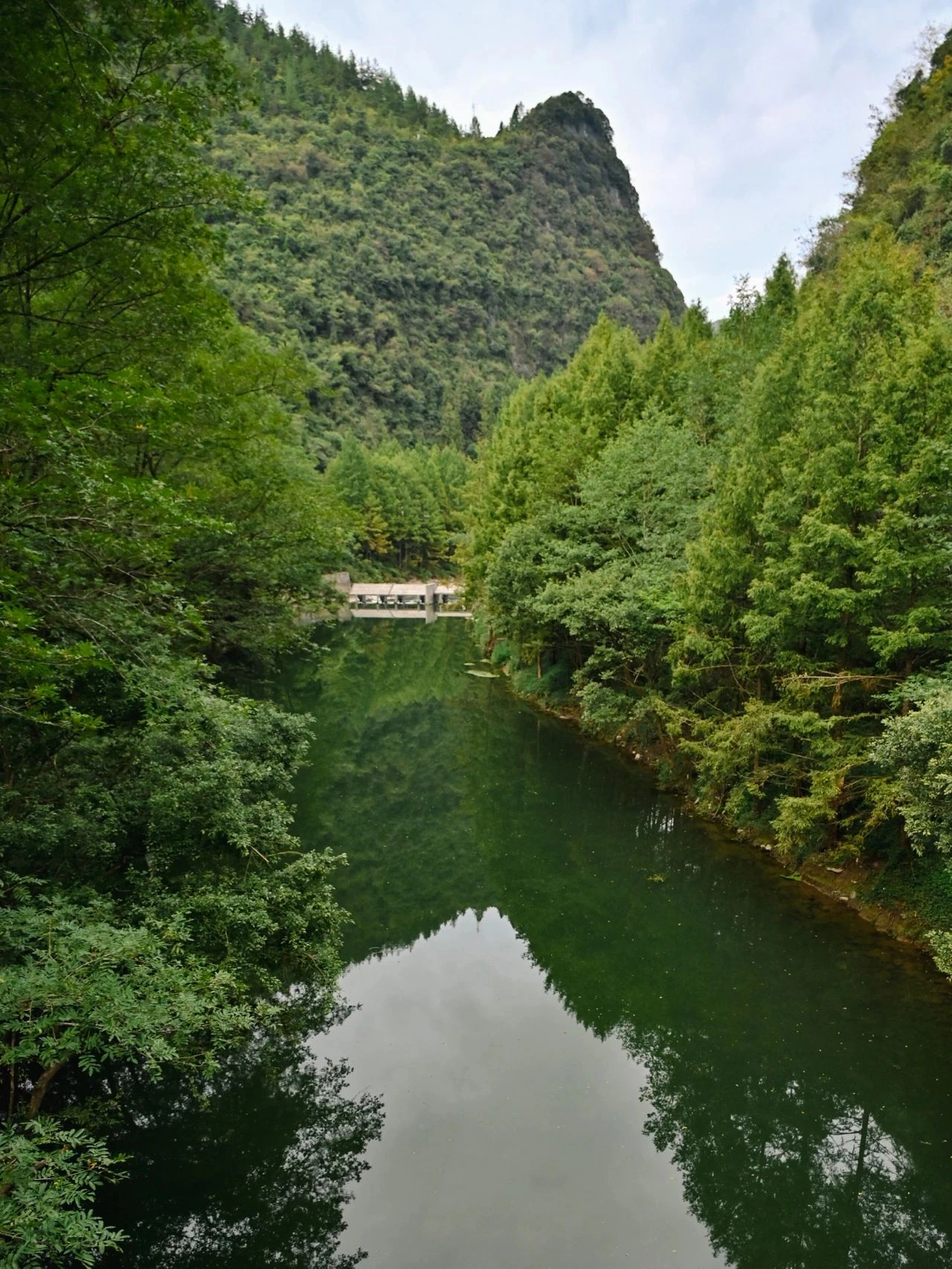 Tenglong Cave, the largest cave that has been proved in China