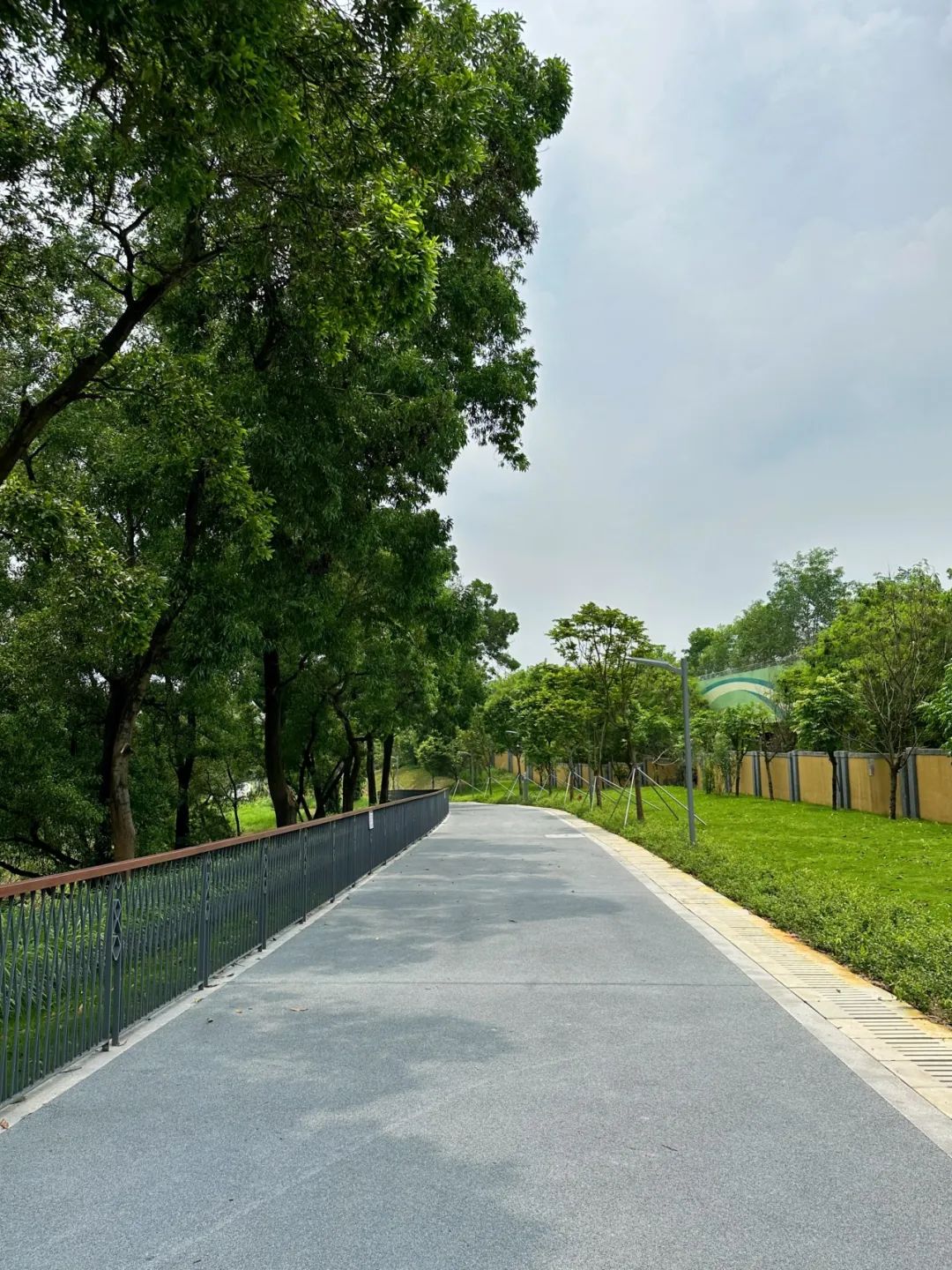 NiuHu Lake Greenway, a beautiful greenway around the lake!