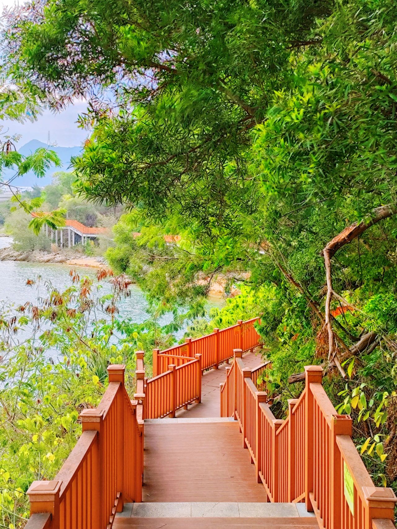 Yandun Mountain International Friendship Park, a niche to see the sea park