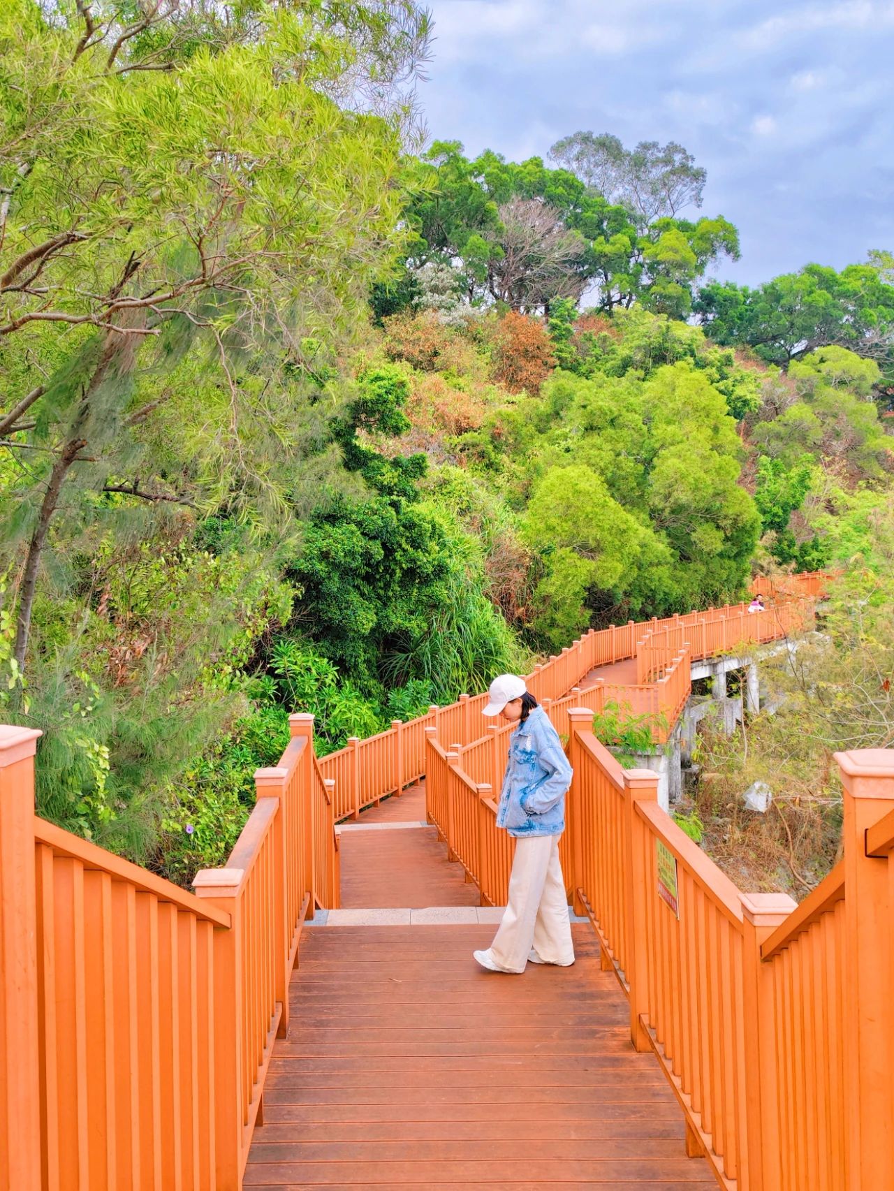 Yandun Mountain International Friendship Park, a niche to see the sea park