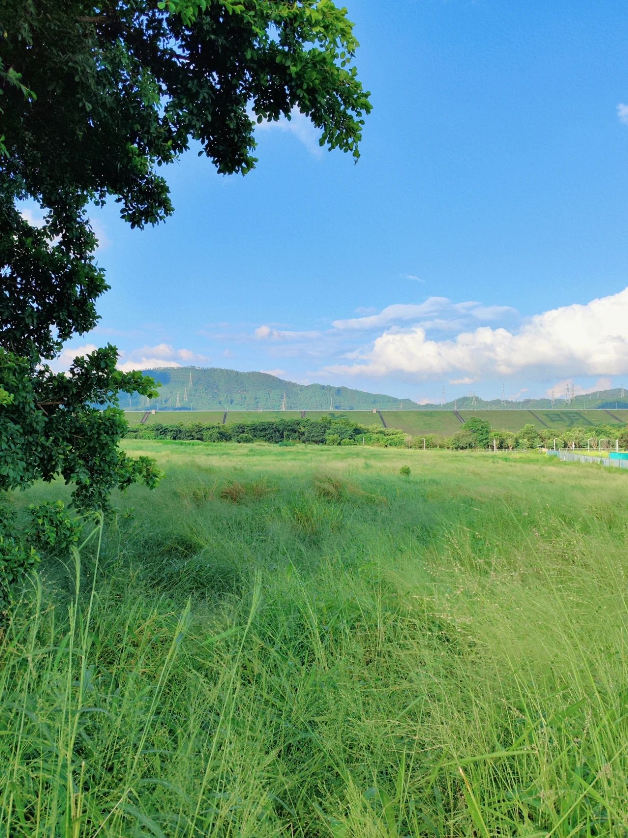 North of Jingkou Community Park