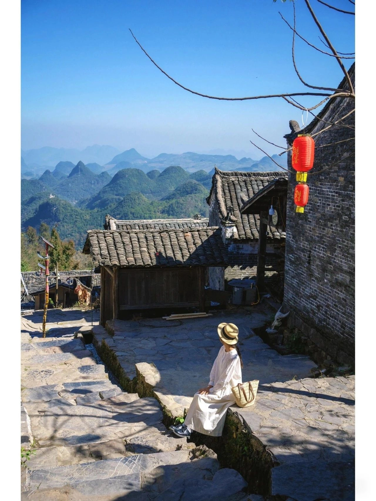 The thousand year old village in Wanfeng Forest is perfect