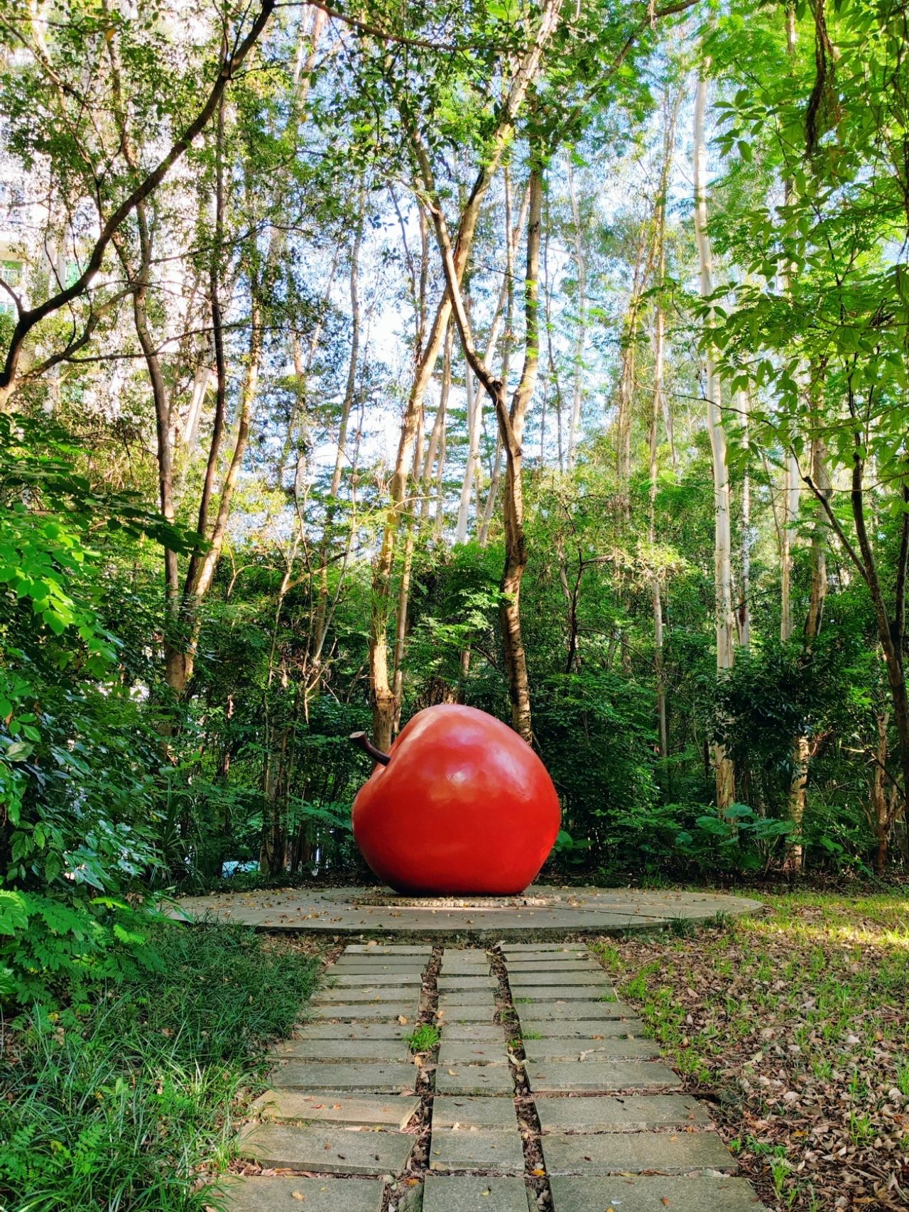 Accidentally intruded into the world of oil paintings in Shenzhen Park