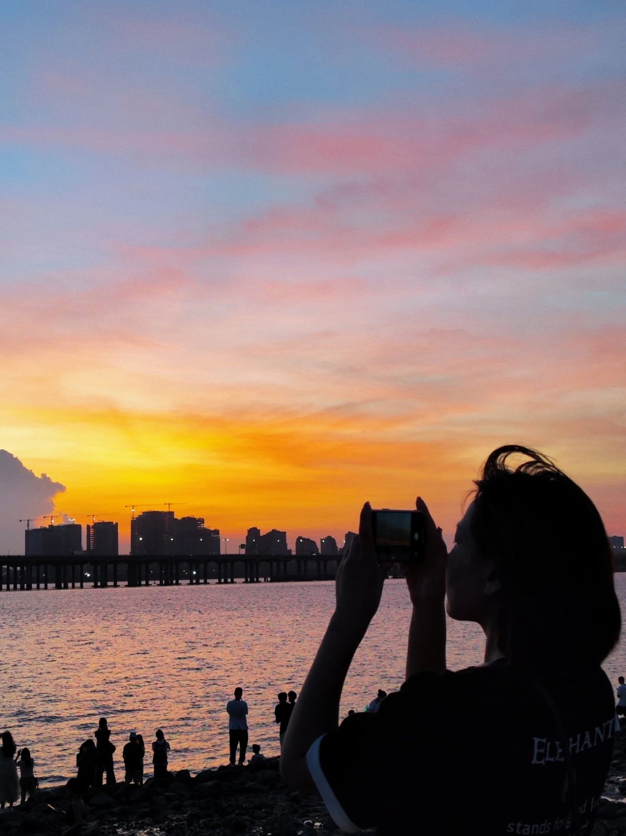 The seaside sunset park-Qianhai Performing Arts Park 