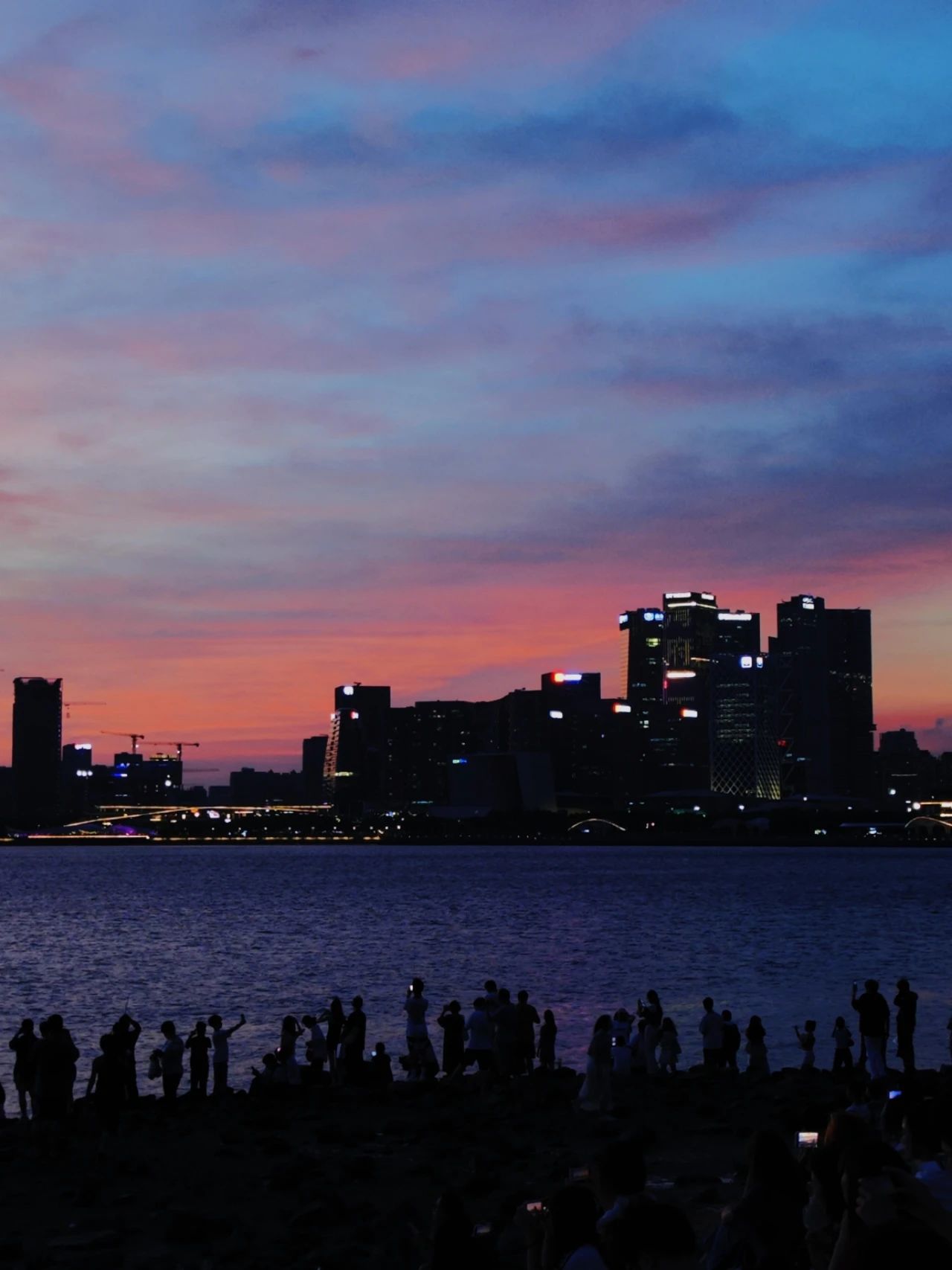 The seaside sunset park-Qianhai Performing Arts Park 