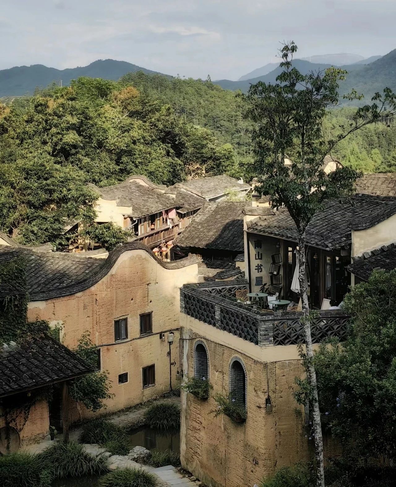 Ancient Village Healed in the Deep Mountains - Siping Village