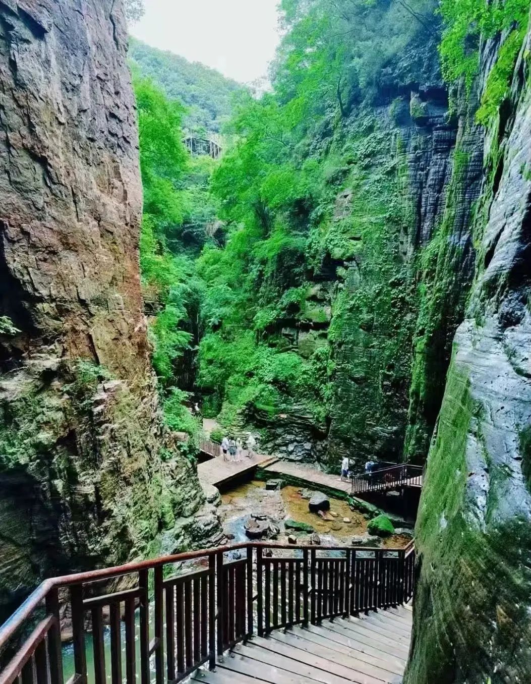 Longtan Grand Canyon, China's only bankrupt 5A scenic spot