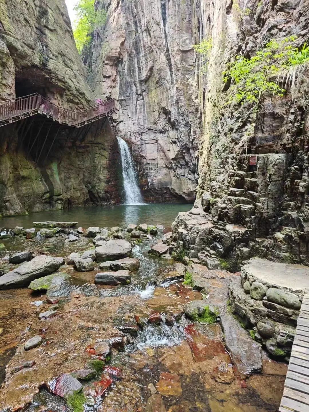 Longtan Grand Canyon, China's only bankrupt 5A scenic spot