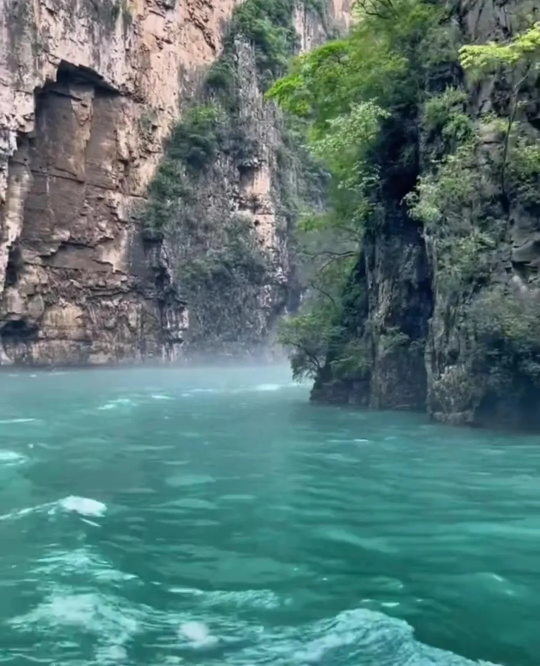 Longtan Grand Canyon, China's only bankrupt 5A scenic spot