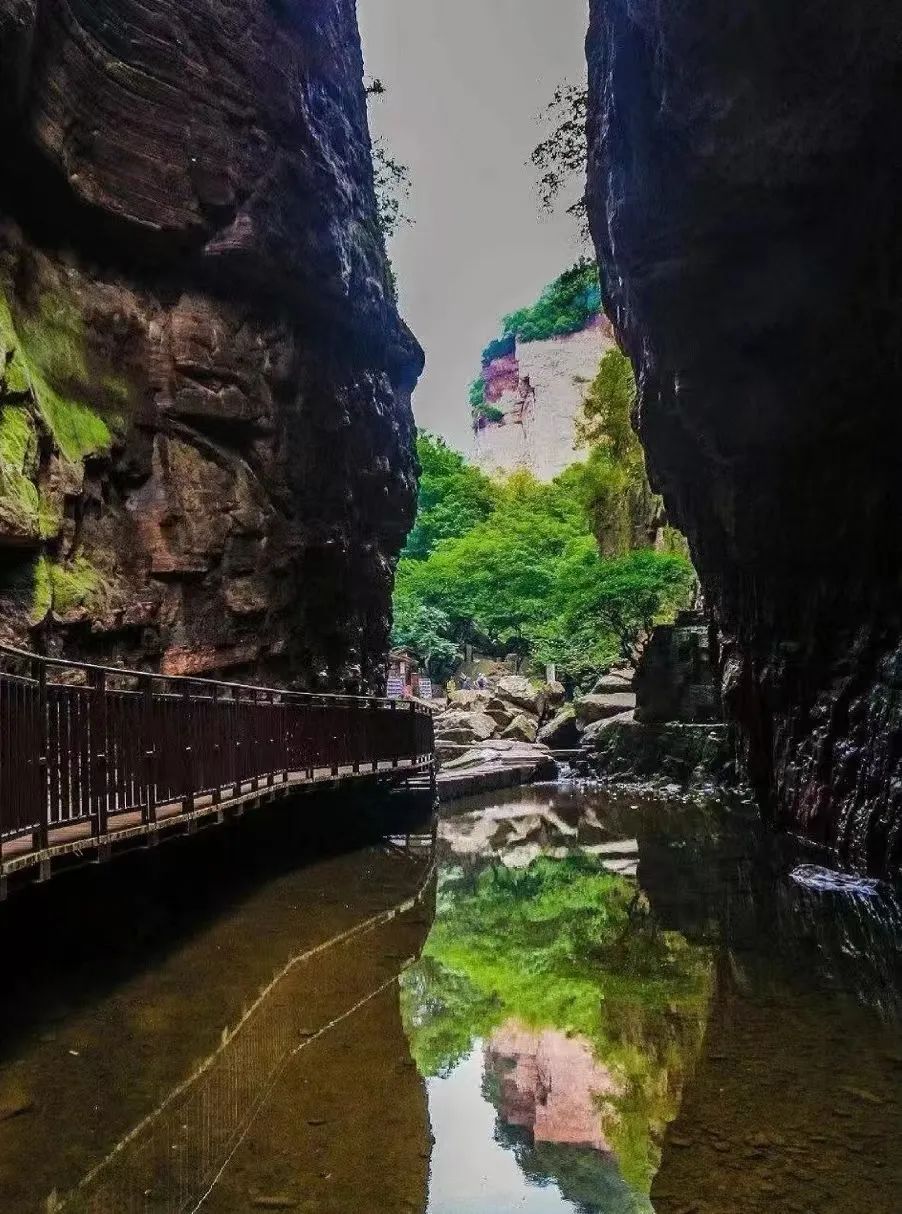 Longtan Grand Canyon, China's only bankrupt 5A scenic spot