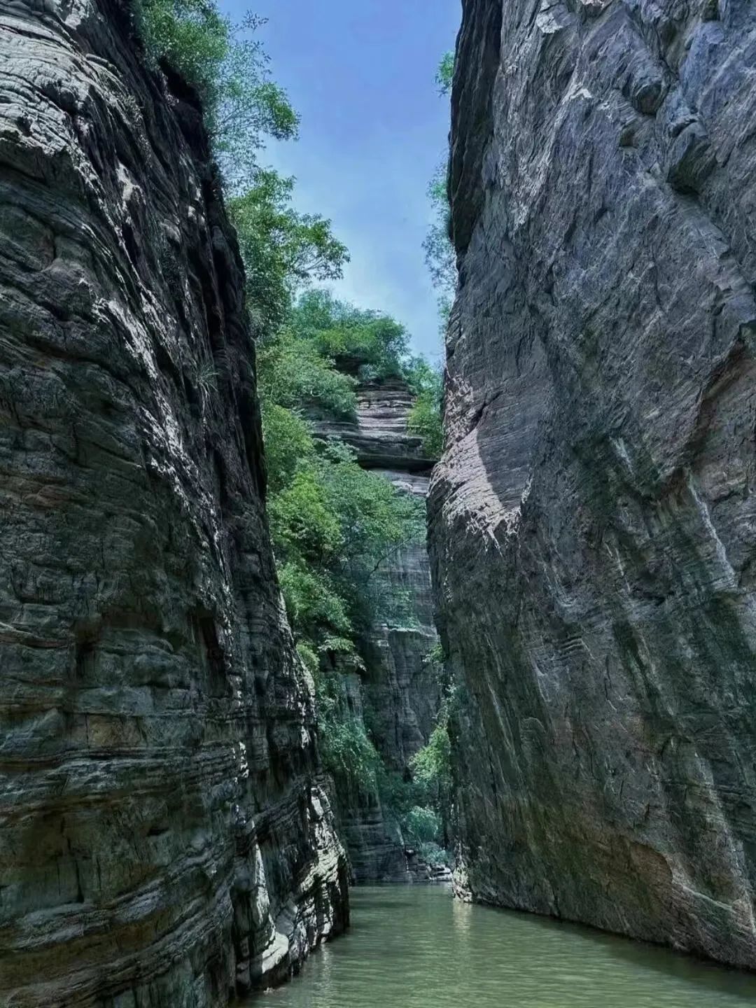 Longtan Grand Canyon, China's only bankrupt 5A scenic spot