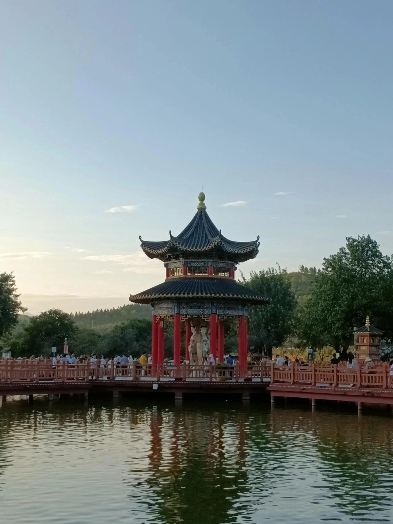 Donghua Zen Temple