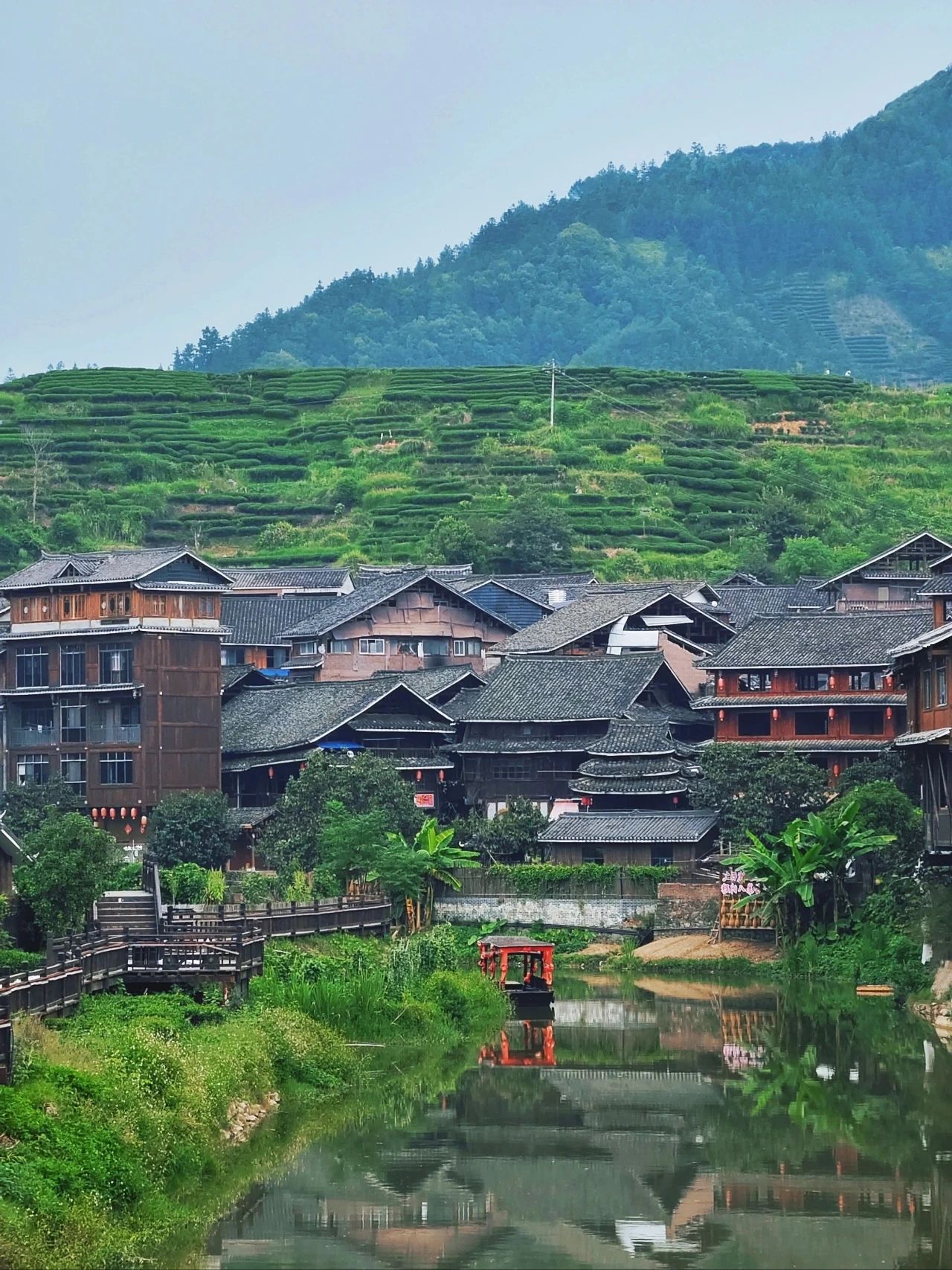 Chengyang Eight Villages . Dong ethnic flavor, explore the thousand years old village