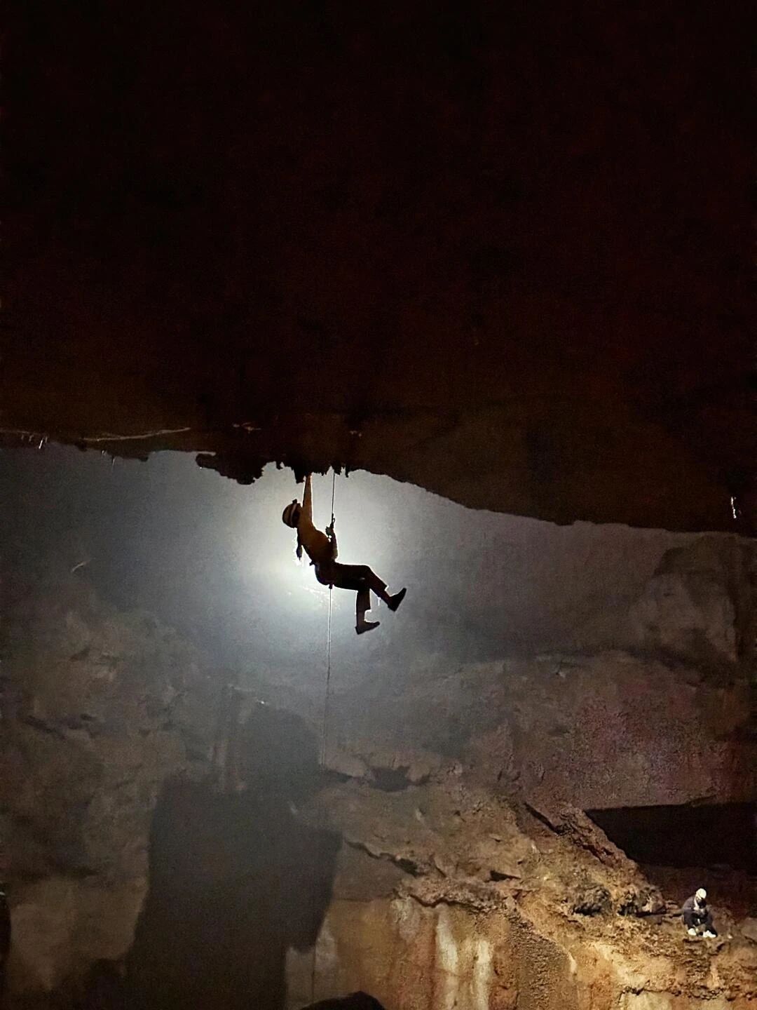 Geocentric Exploration 👉 Guilin Swallow Cave