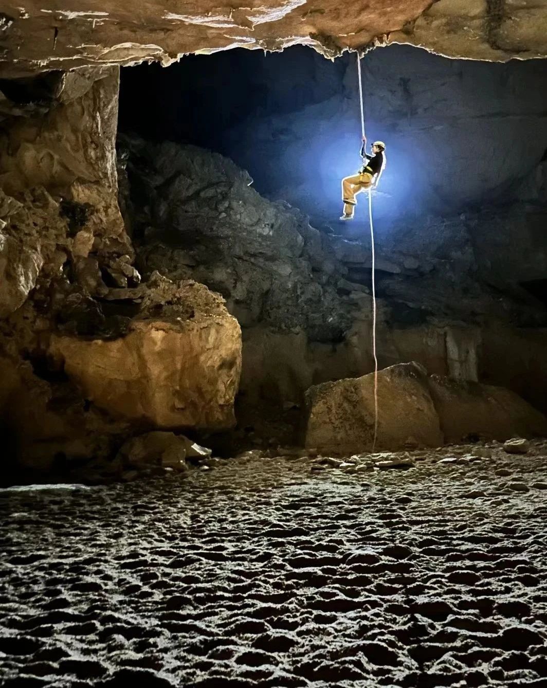 Geocentric Exploration 👉 Guilin Swallow Cave