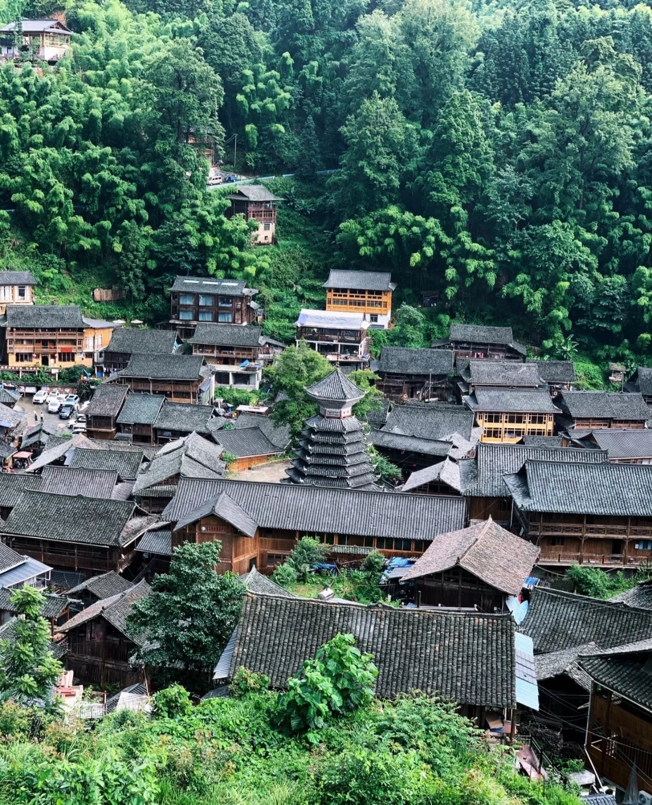 Hidden in the green mountains and waters of the paradise - Dali Dong Village