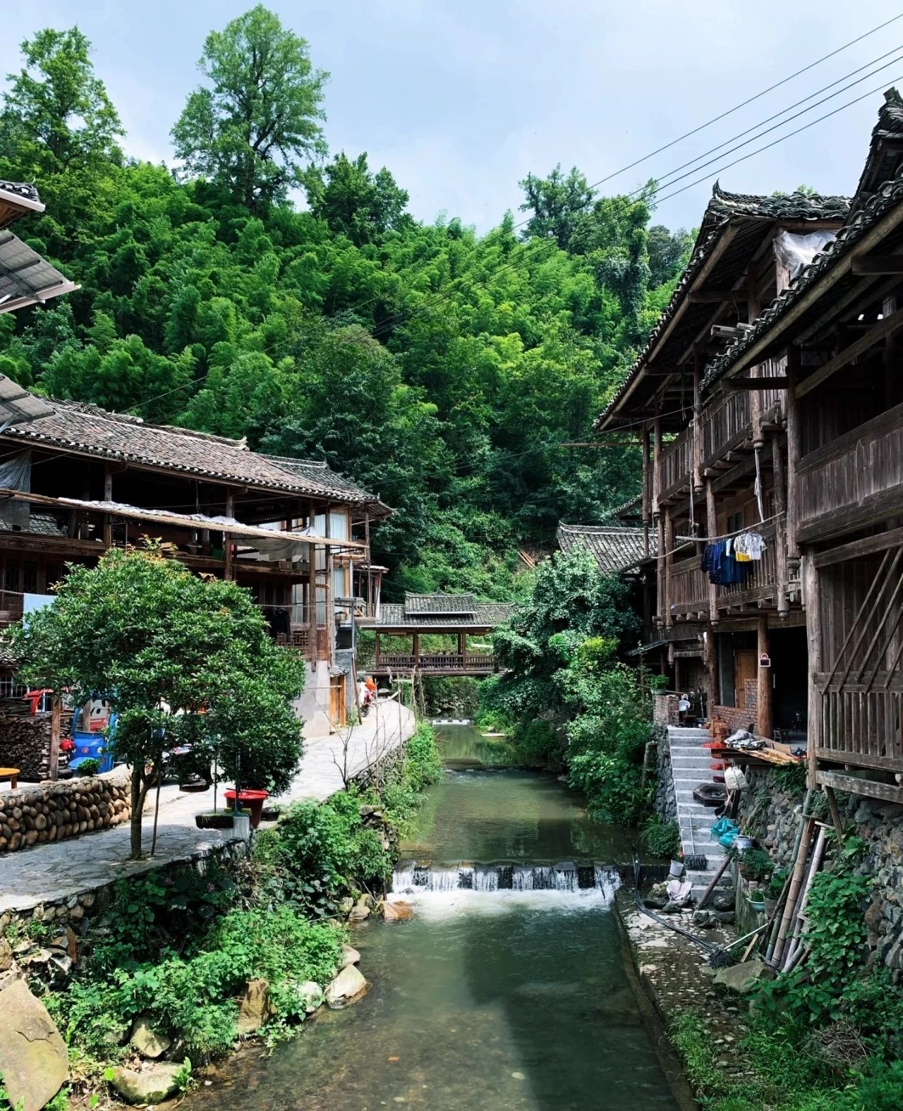 Hidden in the green mountains and waters of the paradise - Dali Dong Village