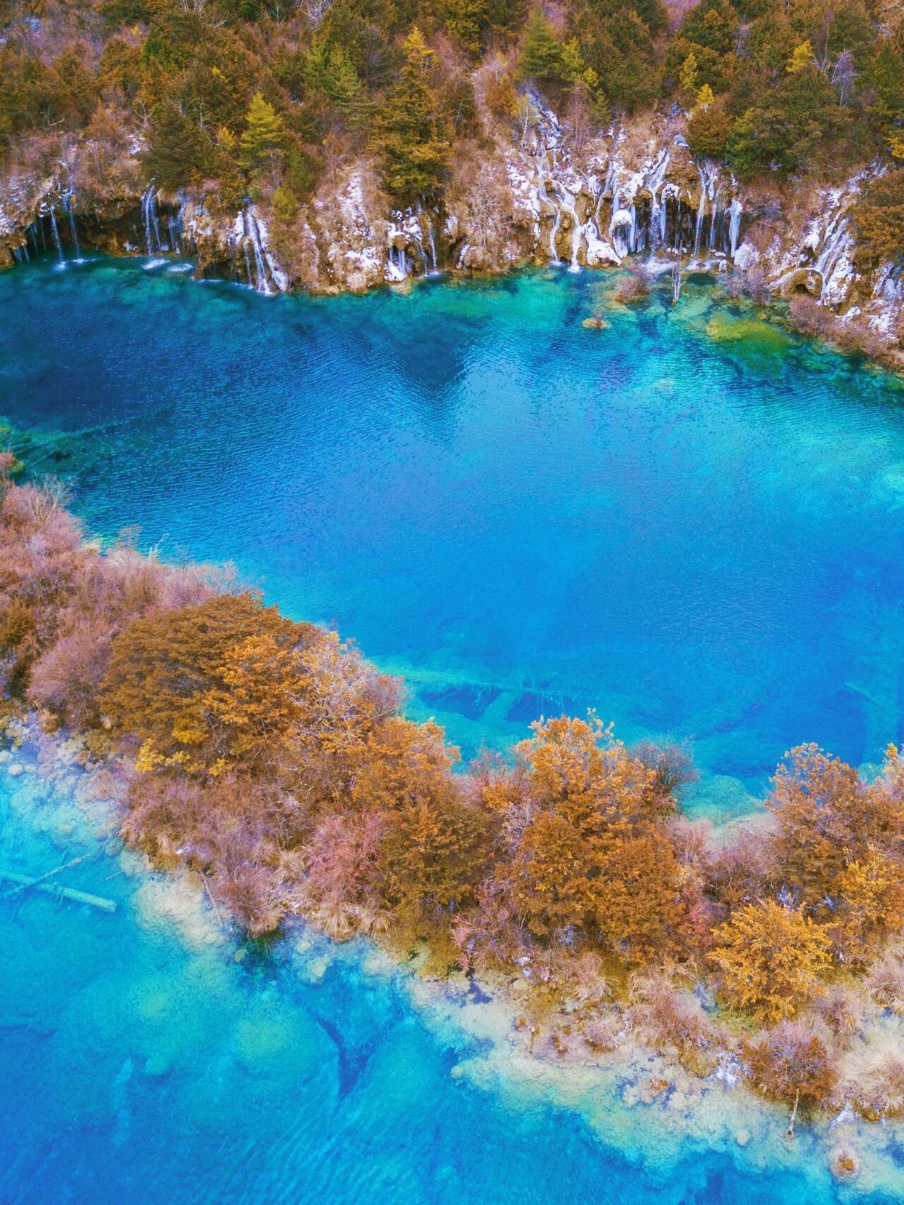 visit Jiuzhaigou in winter