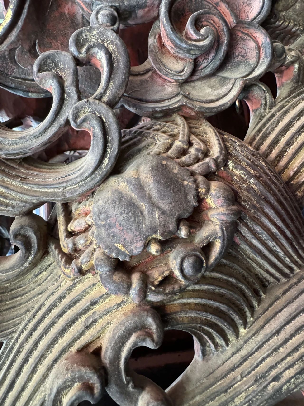  Jianshui Literature Temple's twenty-two wooden screen doors