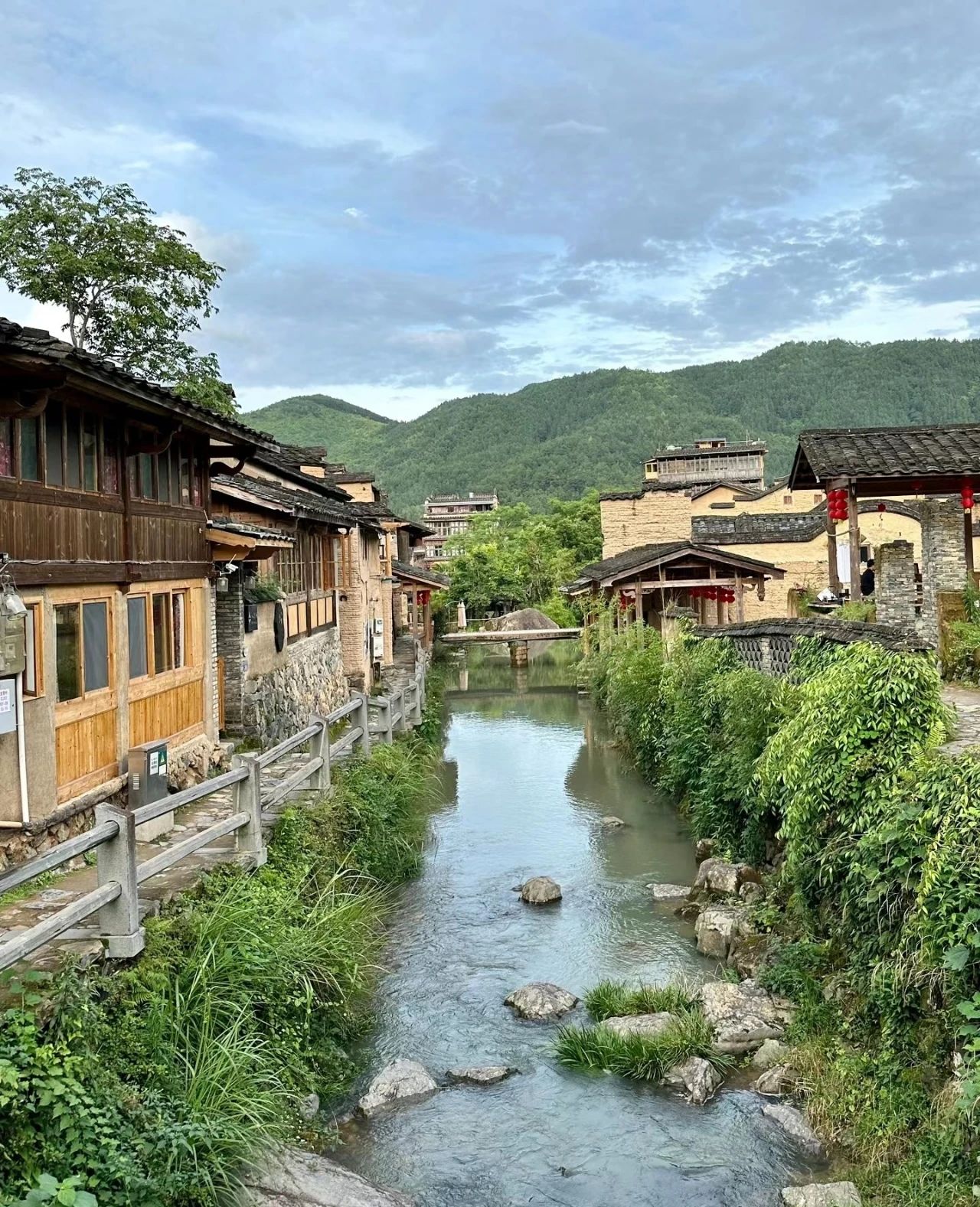 Quiet and peaceful ancient village--Longtan Village