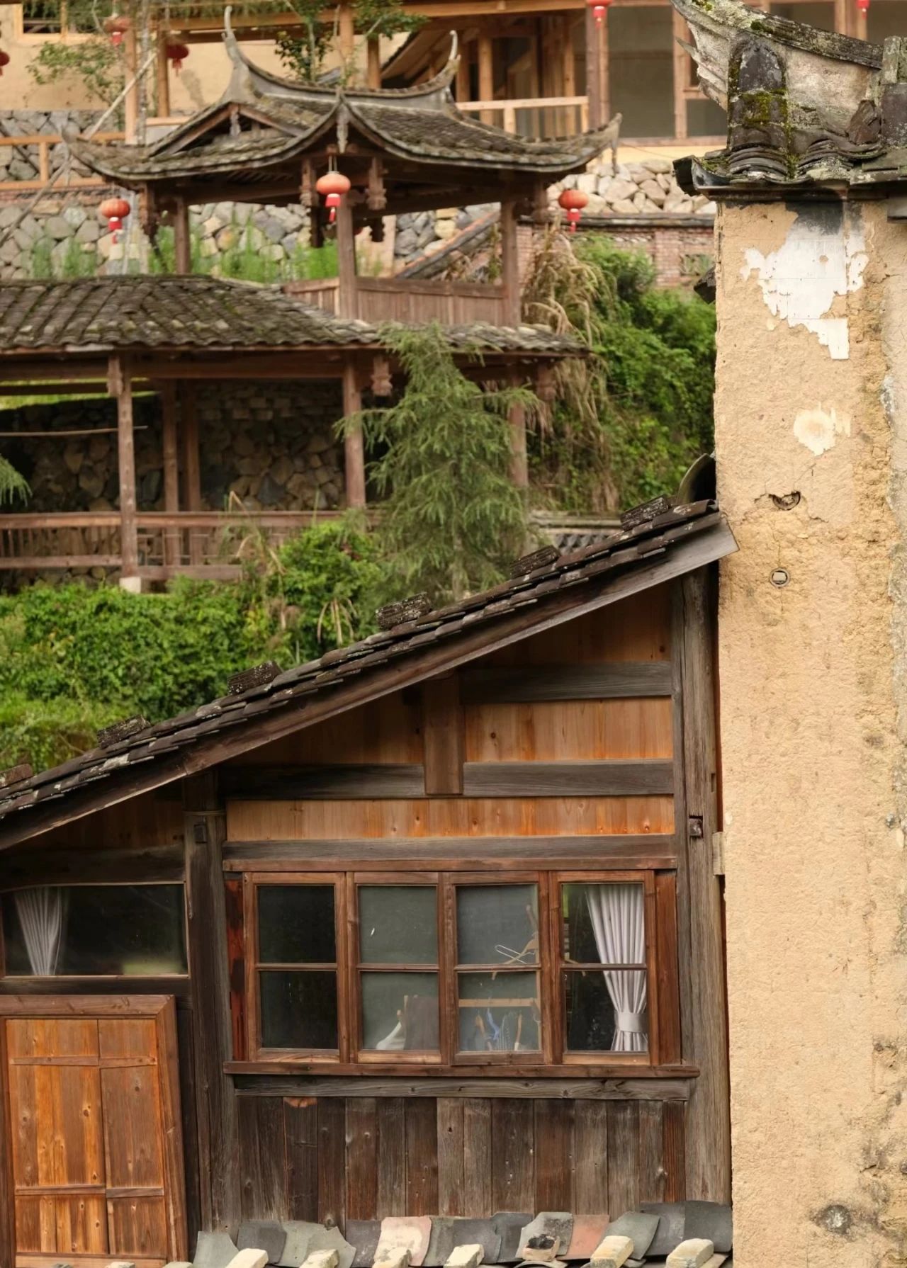 Quiet and peaceful ancient village--Longtan Village