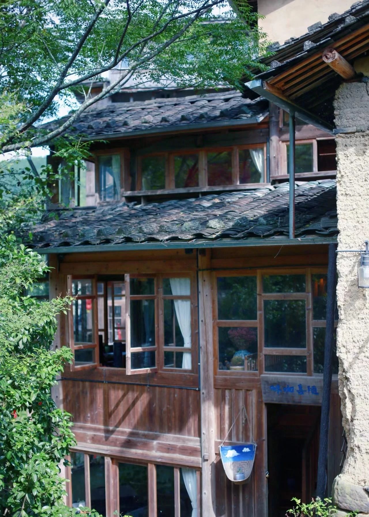 Quiet and peaceful ancient village--Longtan Village