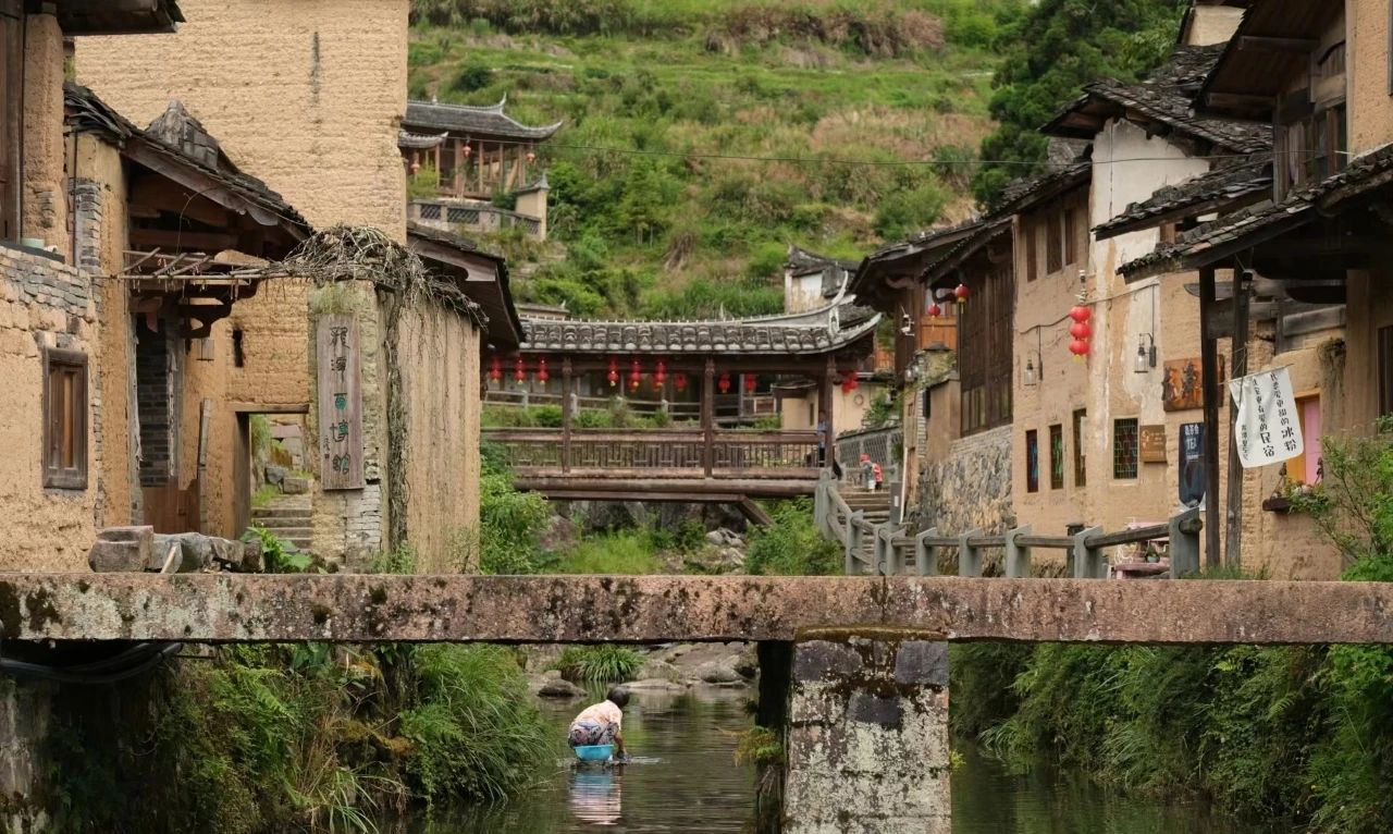 Quiet and peaceful ancient village--Longtan Village