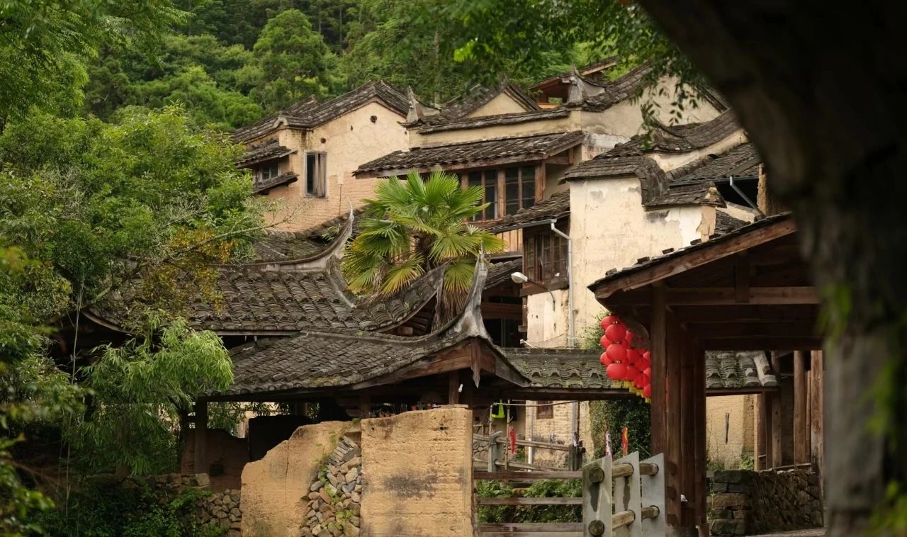 Quiet and peaceful ancient village--Longtan Village