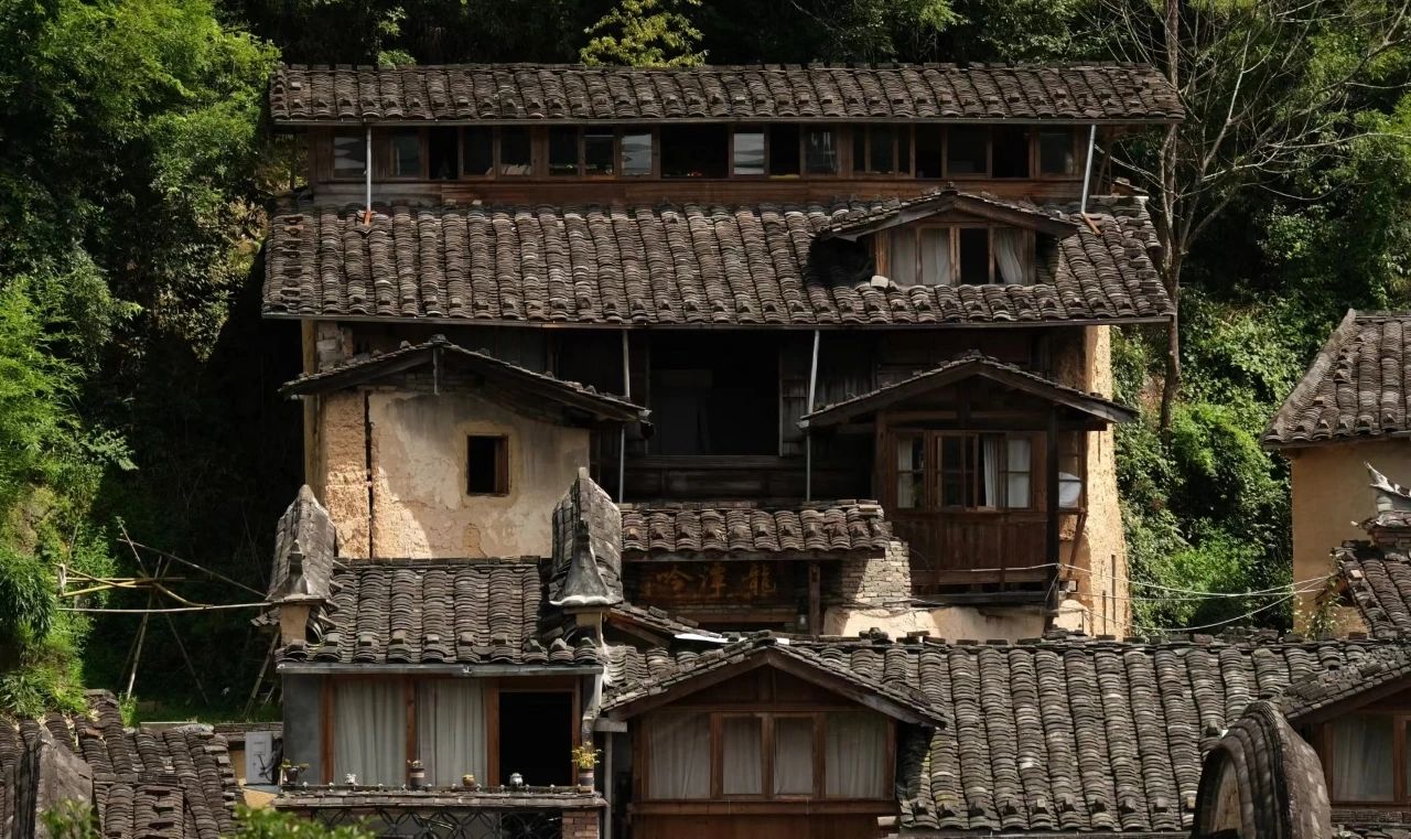 Quiet and peaceful ancient village--Longtan Village