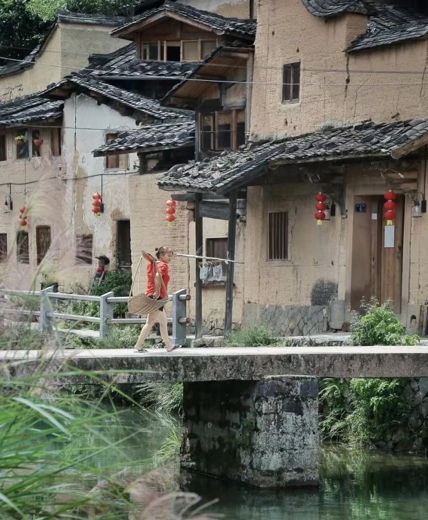 Quiet and peaceful ancient village--Longtan Village