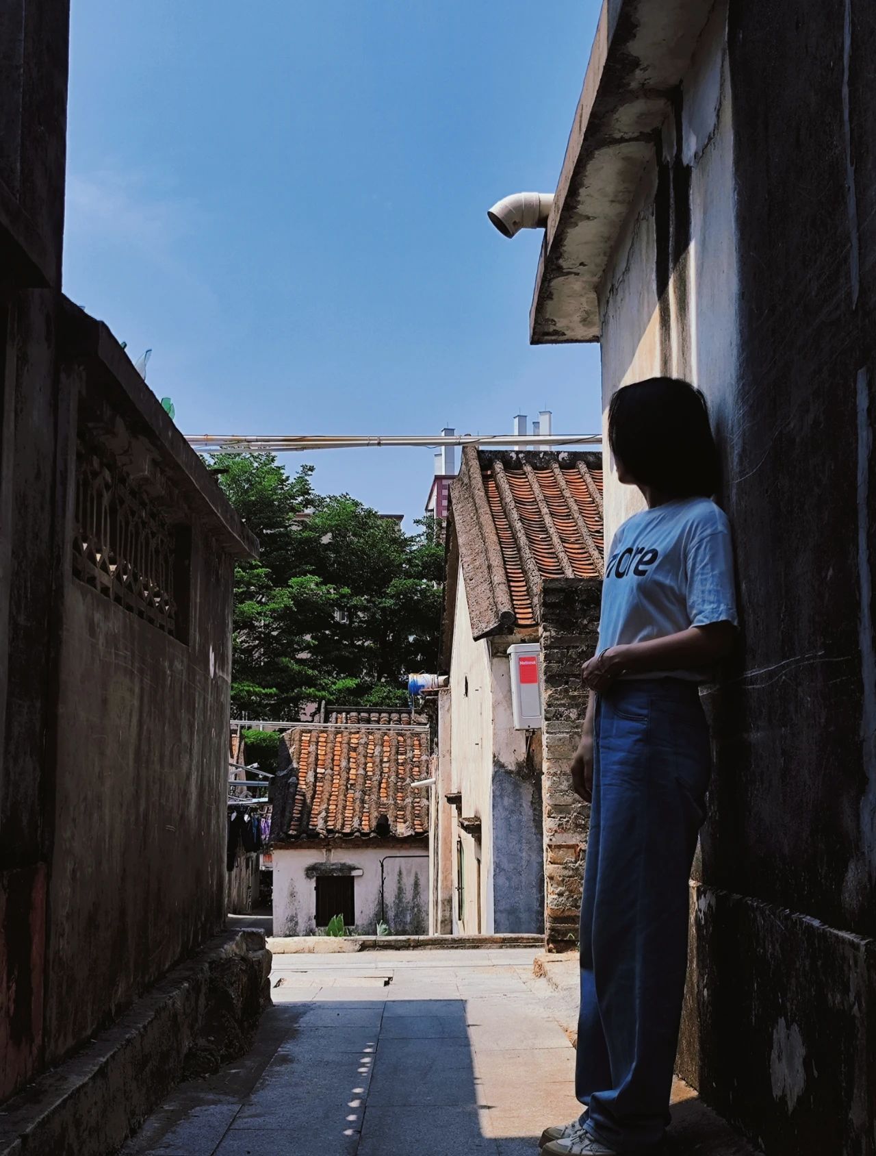 It's in Shenzhen! Ancient village with more than 700 years of history, a good place to take photos.