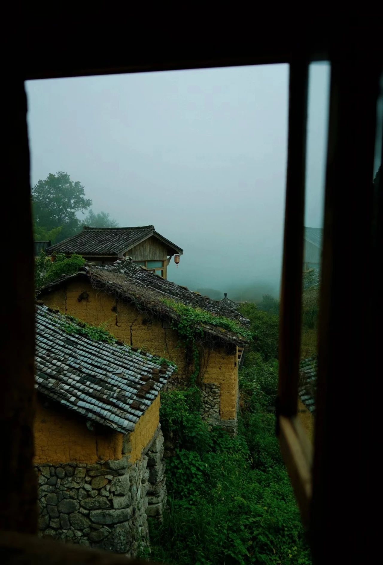 Stone Cottage Above the Clouds--Kengen Stone Cottage