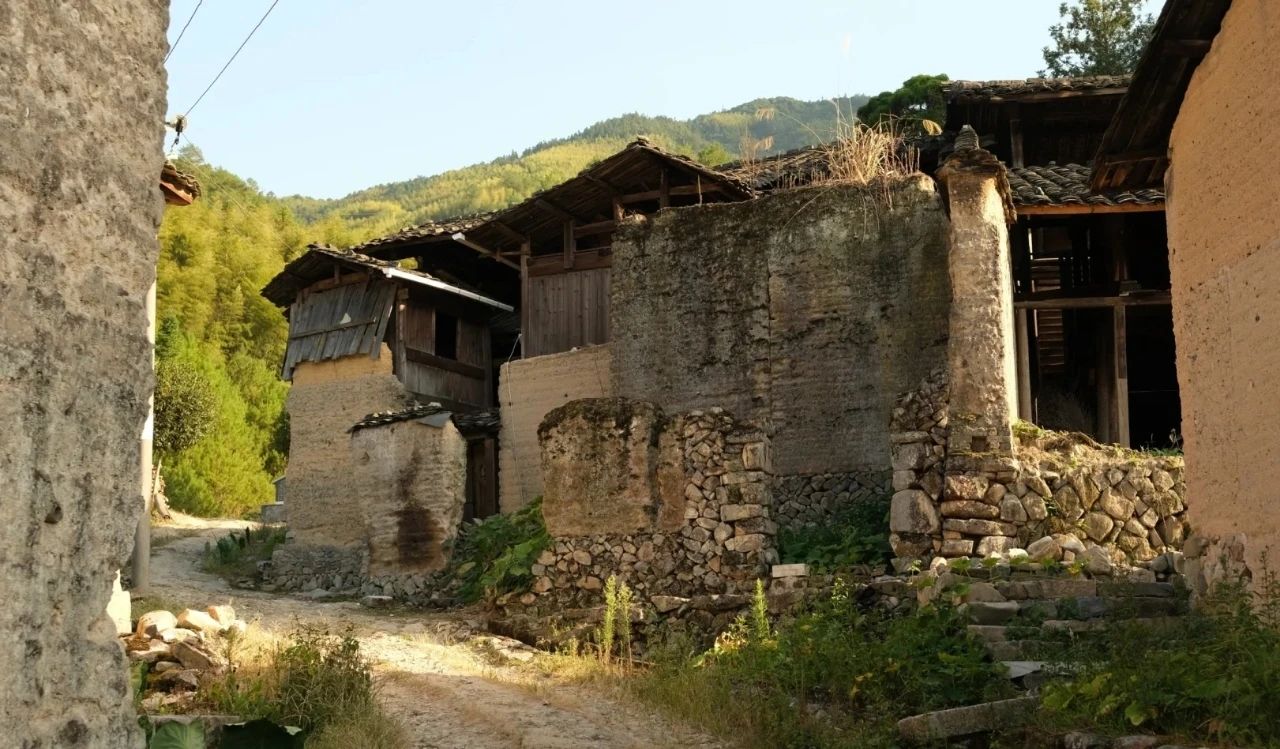 Tranquil and remote ancient village--Mingxi Village