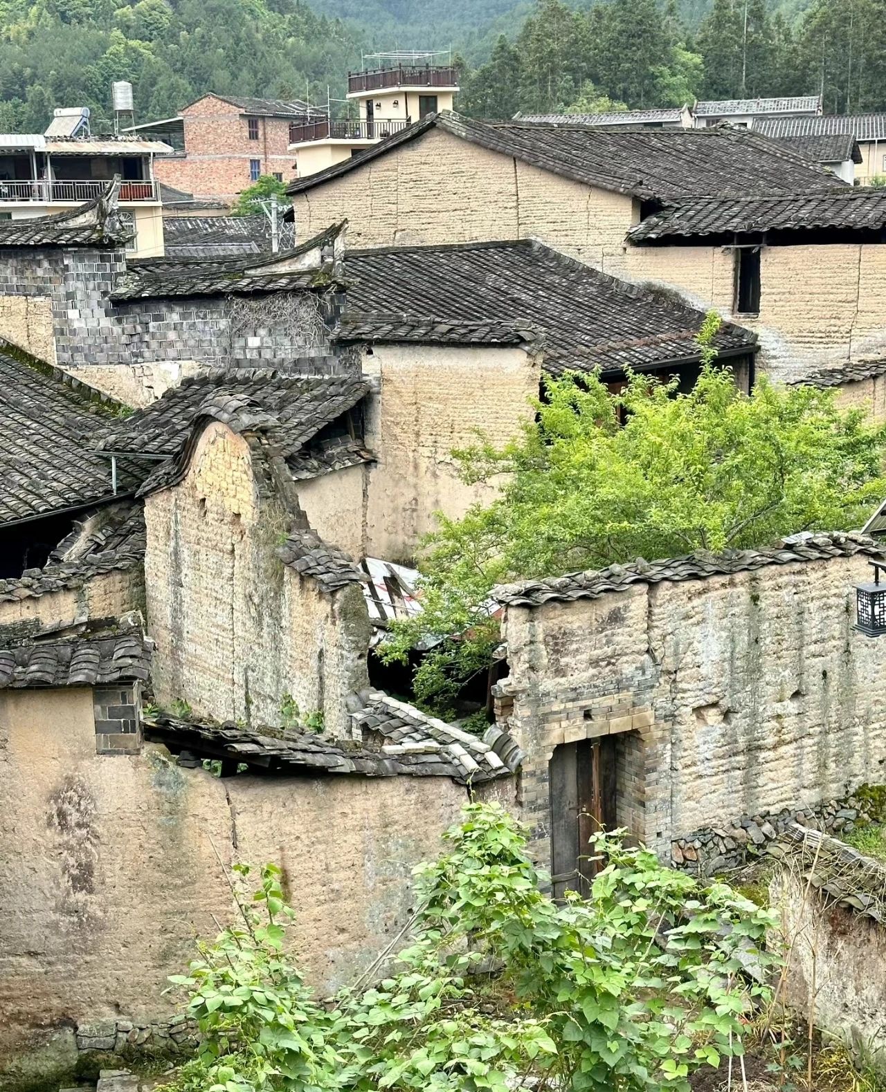 You have to visit Jixia Ancient Village.