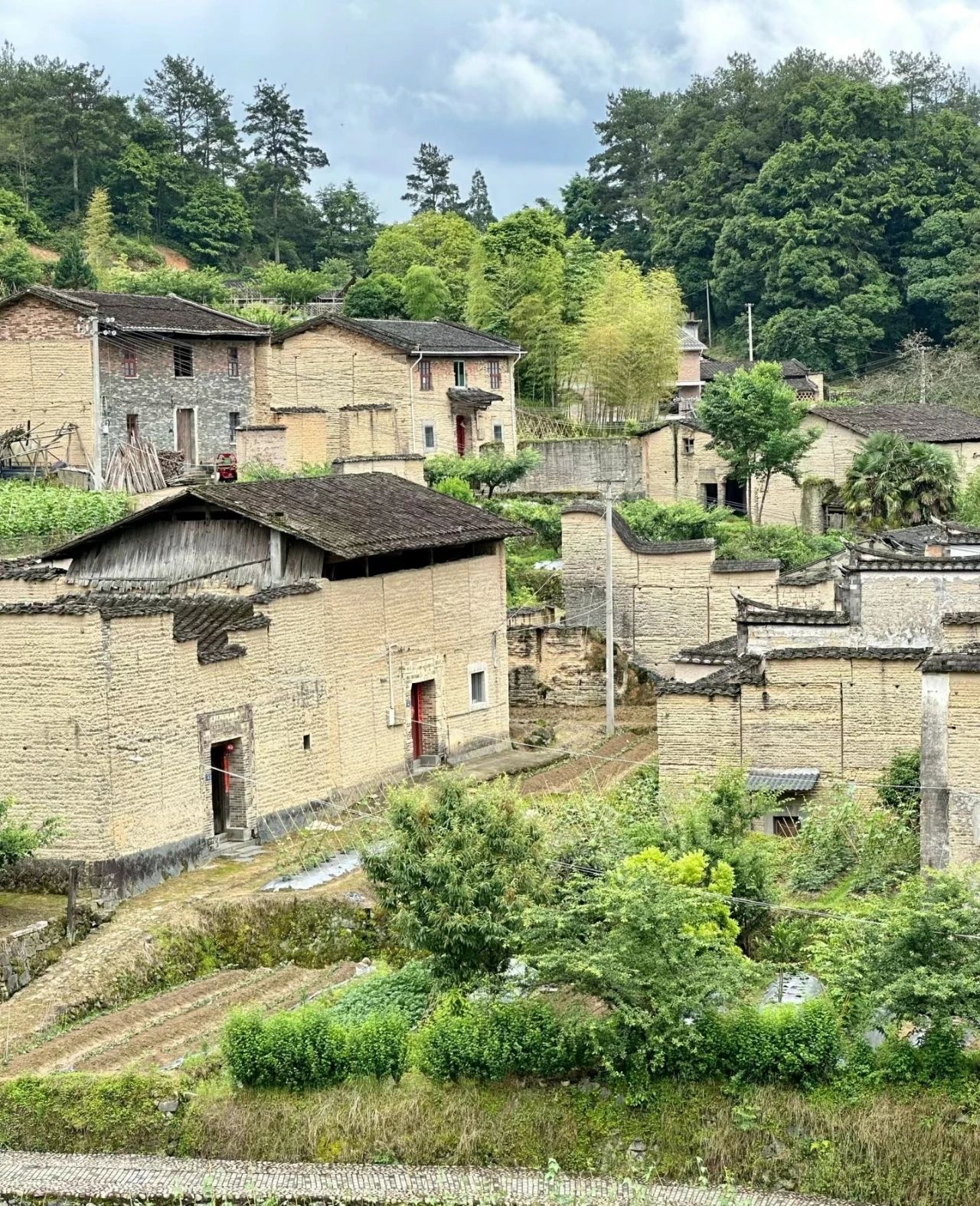 You have to visit Jixia Ancient Village.