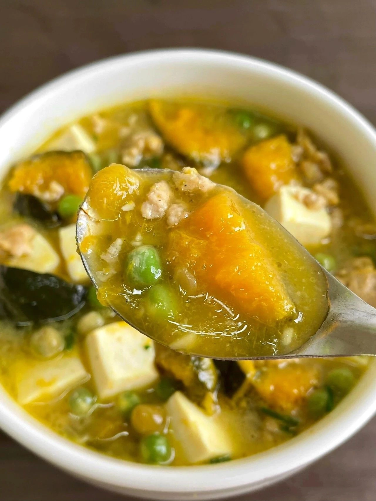 Minced meat, pumpkin and tofu soup