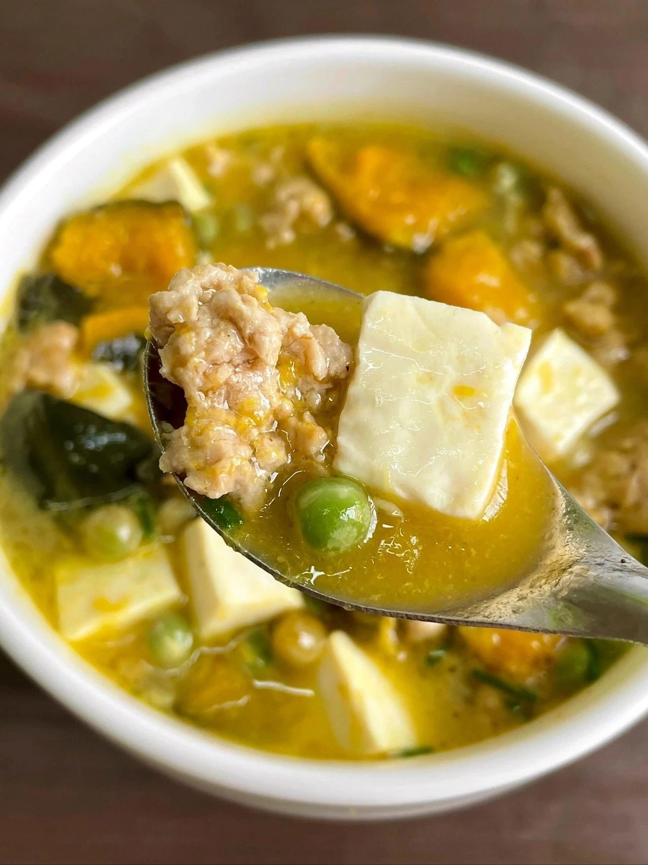 Minced meat, pumpkin and tofu soup