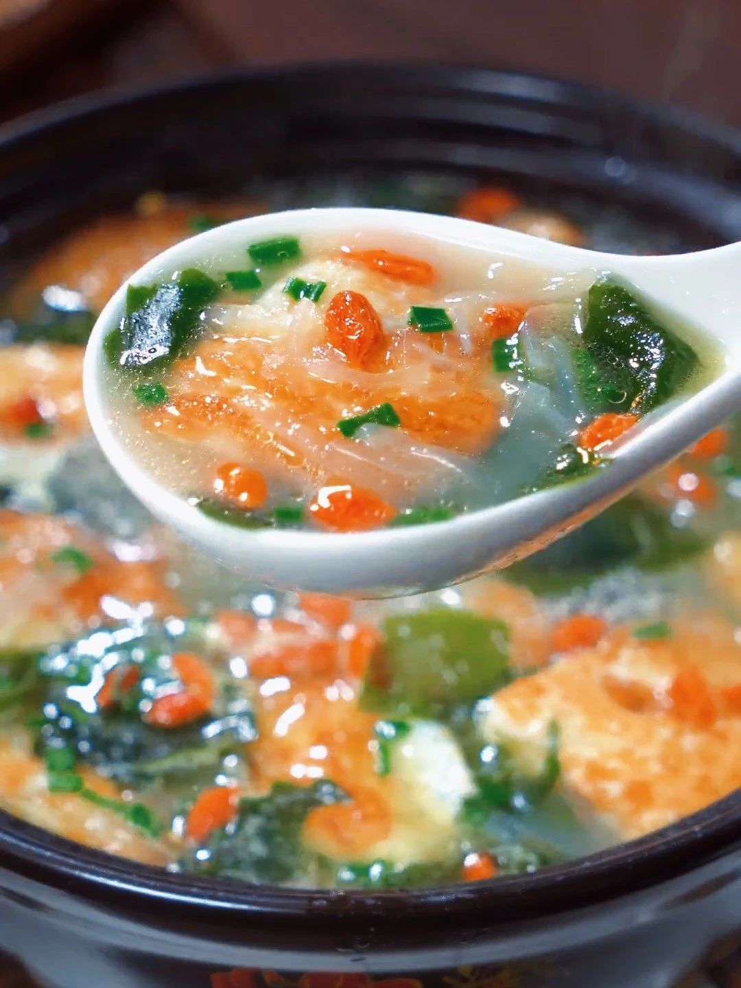 Radish soup with ginseng