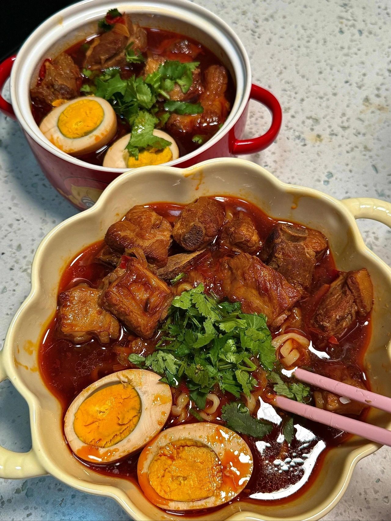 Spare Ribs Noodles with Soy Sauce