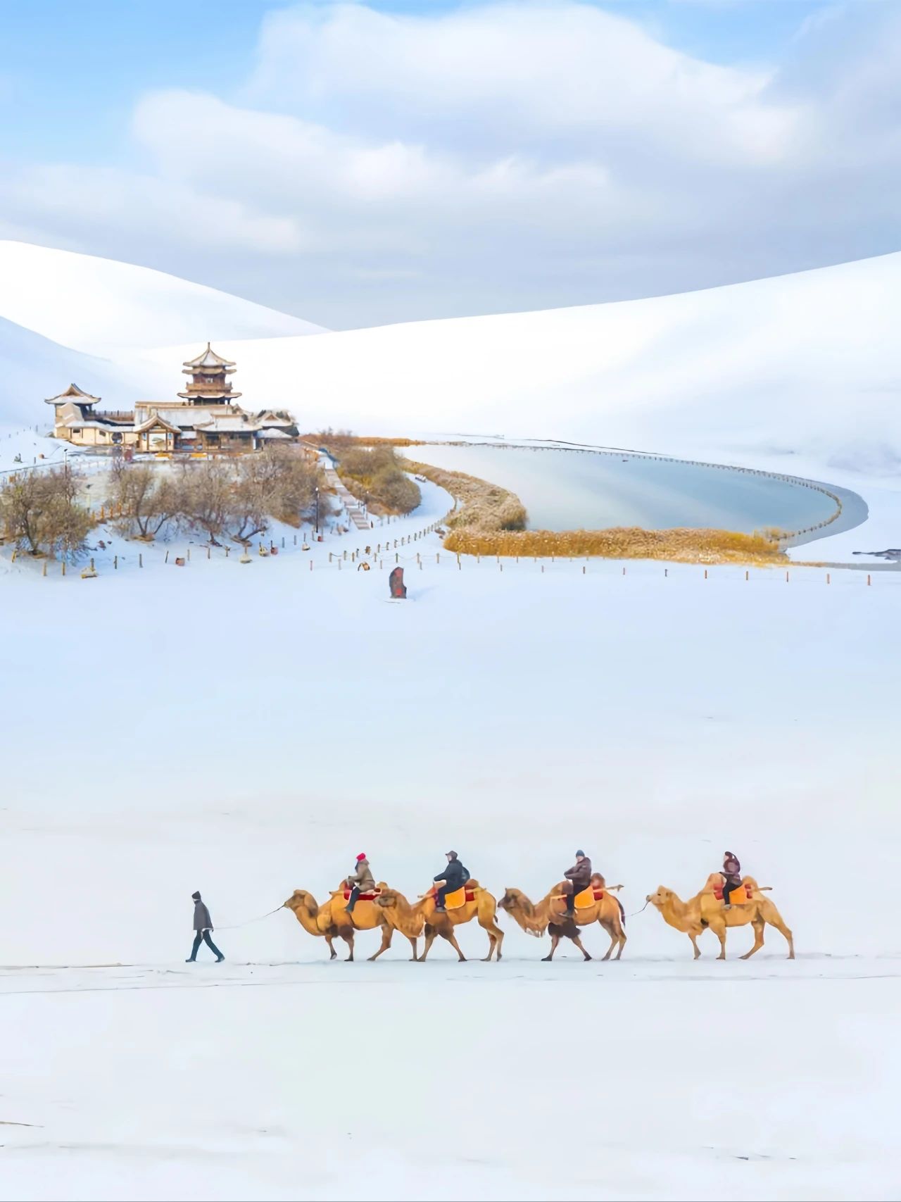 After taking my kids to Dunhuang in the winter, I realized that going in the summer is a big mistake.