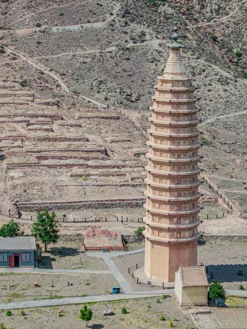 The Most Dense Eaves Brick Pagoda in Ningxia