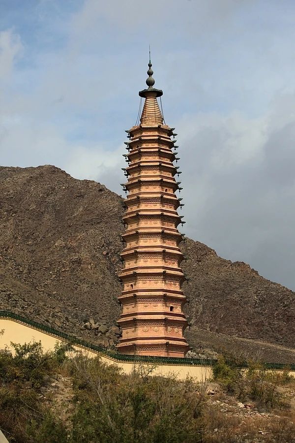 The Most Dense Eaves Brick Pagoda in Ningxia