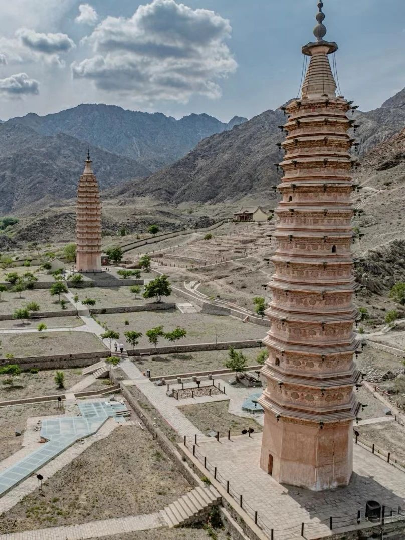 The Most Dense Eaves Brick Pagoda in Ningxia